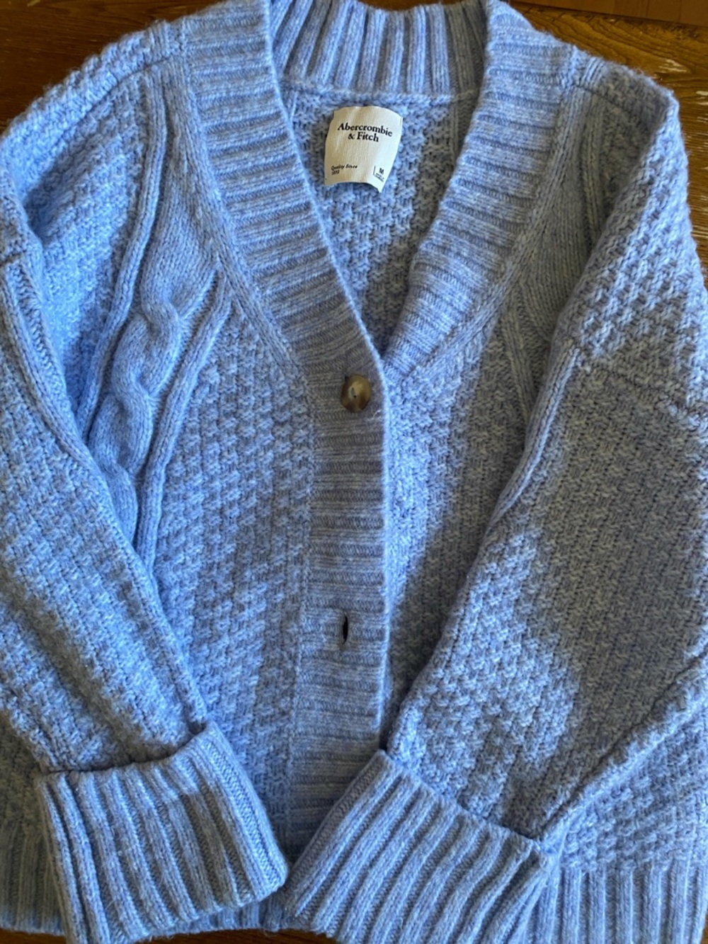 Abercrombie & Fitch Pale Blue Mixed-Knit Button Cardigan size M